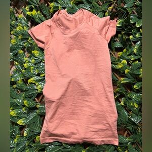 Lululemon Swiftly Tech Orange Short Sleeve Workout Top Size 4